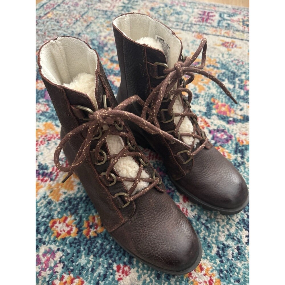 Sorel Women's Phoenix Short Lace‎ Up Cozy Sherpa Leather Brown Boots Size 7.5